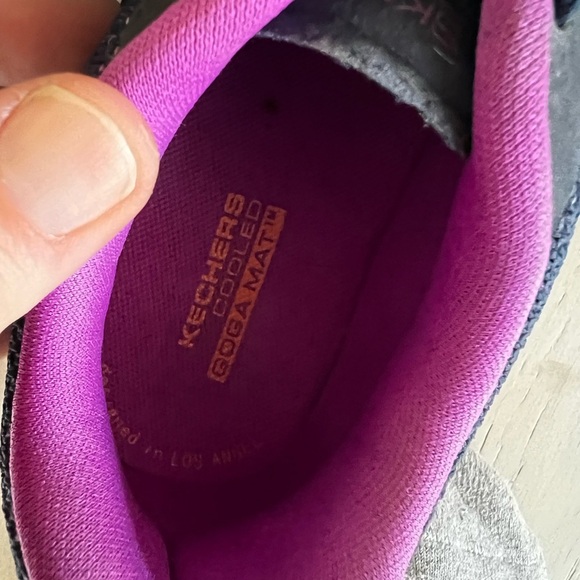 Skechers cooled Gogo mat Women's Navy and Pink Sneakers size 6.5 - Picture 5 of 7